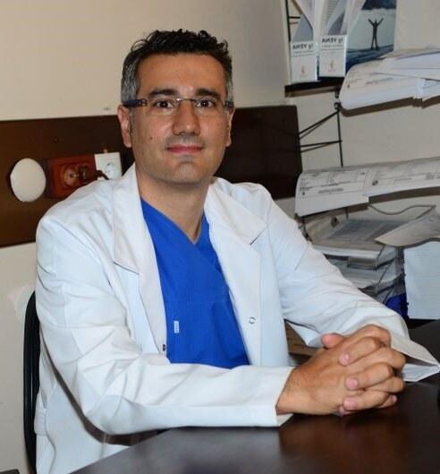 doktor Romatolog Michalis Μπακας